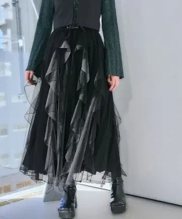 HARE 시어 레이어 플리츠 스커트