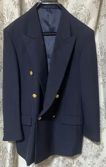 ROCHI 네이비 더블 브레스트 테일러드 자켓