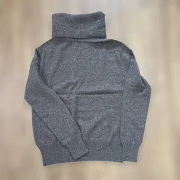 브라운 100% 터틀넥 스웨터