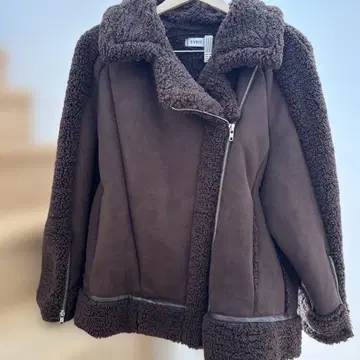 EVRIS 에브리스 페이크 무스탕 블루종