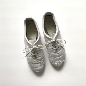 크라운 CROWN 댄스 신발 24.5cm / 아이보리 북유럽 생활 잡화점