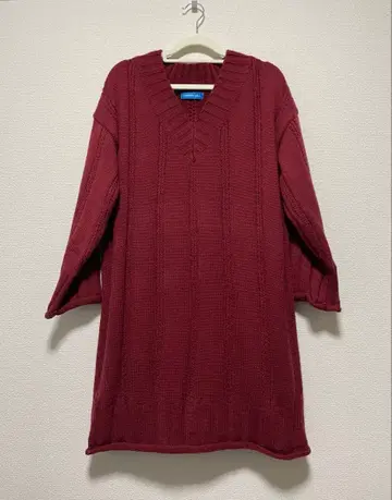 [ 새상품 ] CHERRY AKA V넥 튜닉 원피스 / 니트