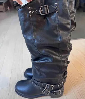 After ninetees 블랙 롱 부츠