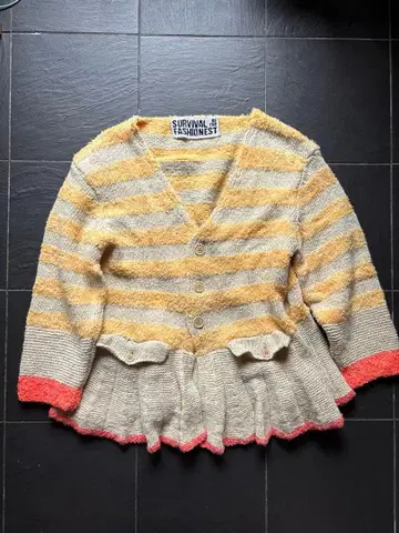 survival of the fashionista 니트 가디건