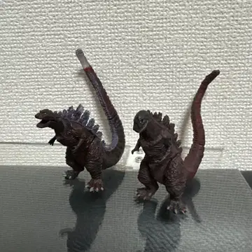 고질라 HG 피규어 2세트