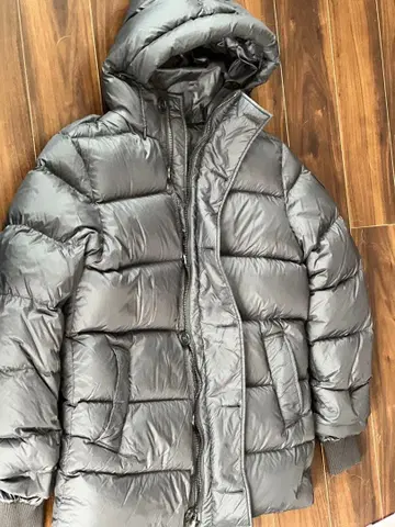 CANADA GOOSE 블랙 다운