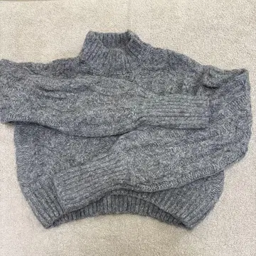 [ FOREVER 21 ] 그레이 니트 크롭 스웨터 S 숏 기장