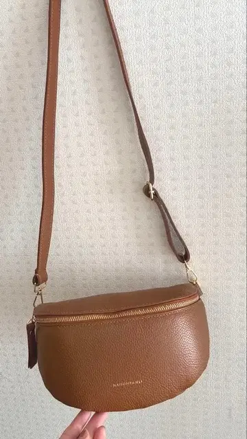 MAISON FANLI 브라운 가죽 숄더백