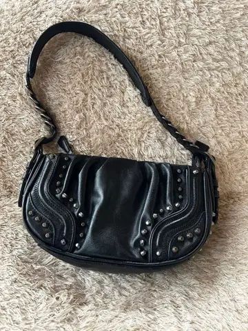 ZARA 스터드 원 숄더 백 블랙