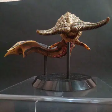 나발데우스 캡콤 피규어 빌더