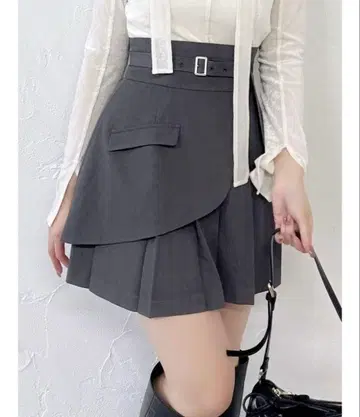 dazzlin 레이어드 플리츠 미니 스커트