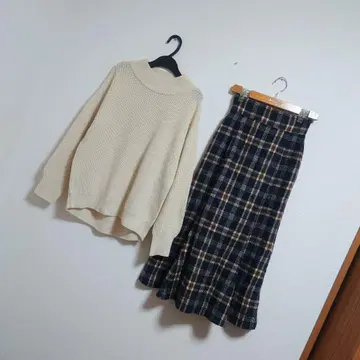 묶음 판매*코디 판매*니트*체크 스커트*깔끔한 캐주얼*겨울 코디