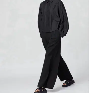 유니클로 C 감동 턱 와이드 팬츠 유니클로 C L 사이즈