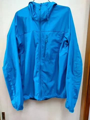 호구로후스 윈드 브레이커 파랑