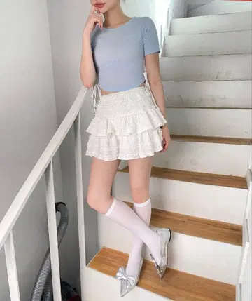 레이스 칸칸 미니 스커트 화이트