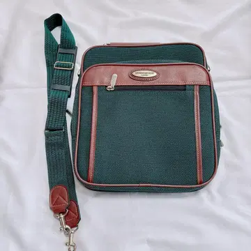 HARDY AMIES 다크 그린 숄더백