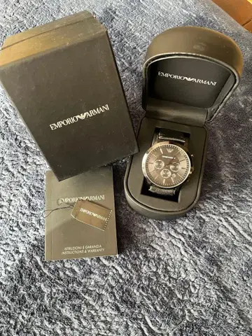 EMPORIO ARMANI 크로노그래프 손목시계