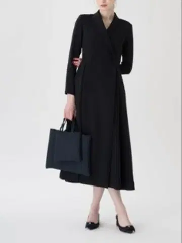 트루 바이 마리코 오이카와 Acacia 네이비 36