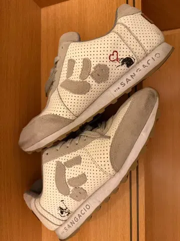 [ 중고 ] SANGACIO 캐주얼 스니커즈 화이트/그레이 뱅크시