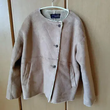 URBAN RESEARCH DOORS 베이지 무스탕 코트 사이즈 One