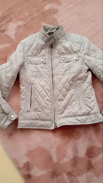 ZARA MAN 라이트 그레이 퀼팅 자켓