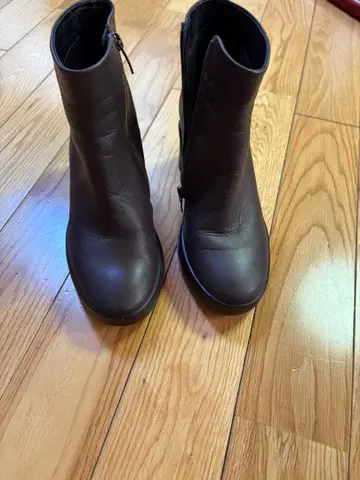 ECCO 브라운 가죽 숏부츠 36 (사이즈 23.0) 미사용품