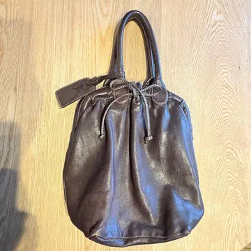 크리스천 폴 CHRISTIAN PEAU 가마구치 백 브라운 가죽