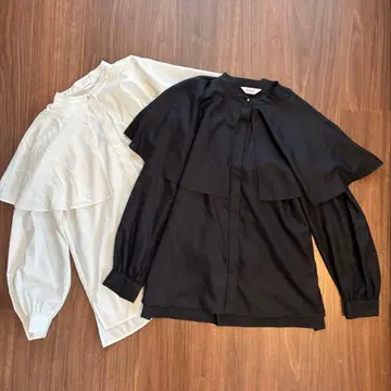 새상품급 갤러스트 케이프 셔츠 블라우스 2장 화이트 블랙 M