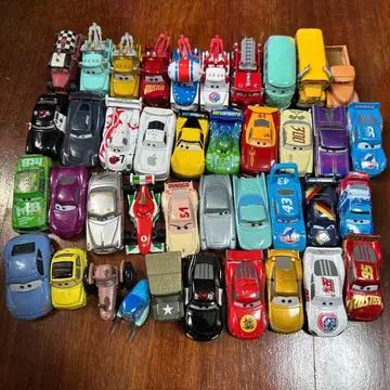 카즈 토미카 40대