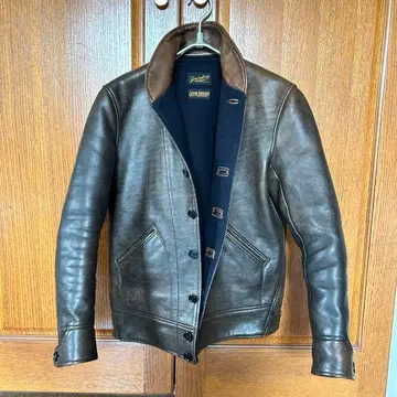 TENDERLOIN T-HIDE LEATHER JACKET