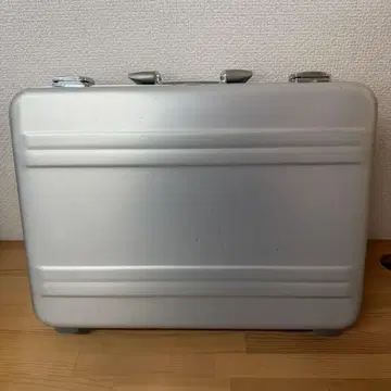 제로 할리버튼 아타셰 케이스 알루미늄