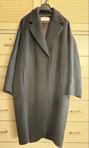 투모로우랜드 Ballsey 롱 코트 블랙 새상품급