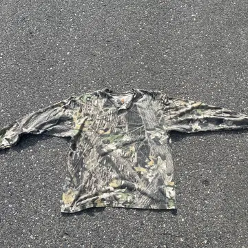 레어 리얼 트리 롱 T