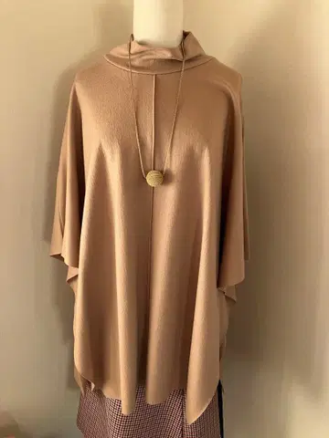 미사용 Blue Fronce 울 100% 베이지 판초 일본제