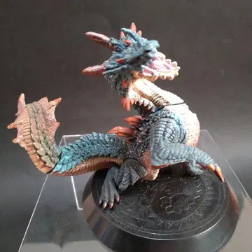 라기아크루스 캡콤 스탠다드 모델 피규어 빌더