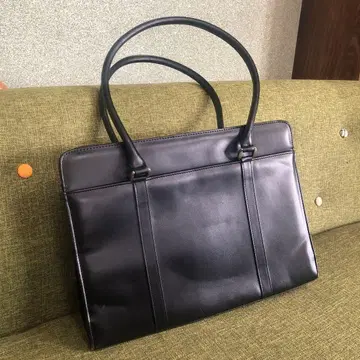 블랙 비즈니스 백 A4 들어갑니다