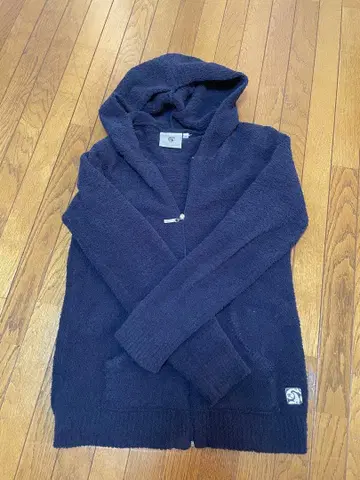 카시웨어 네이비 M 사이즈 후드티