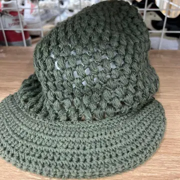 잭슨 매티스 크로셰 모자 올리브 그린