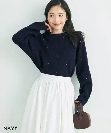 [ 미사용 새상품 ] BASEMENT 하트 가디건