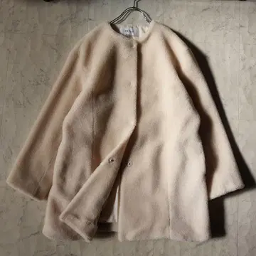 시착만 한 상품 소주 SOEJU 울 보아 숏코트 M 아이보리