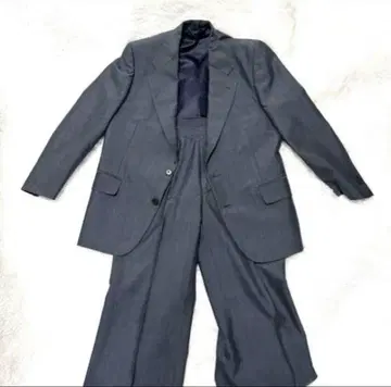 그레이 비즈니스 정장 싱글 브레스