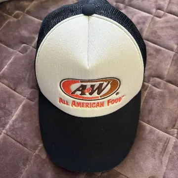 A&W 메쉬 캡 화이트 블랙