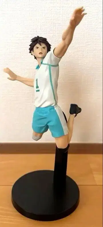 하이큐 오이카와 피규어