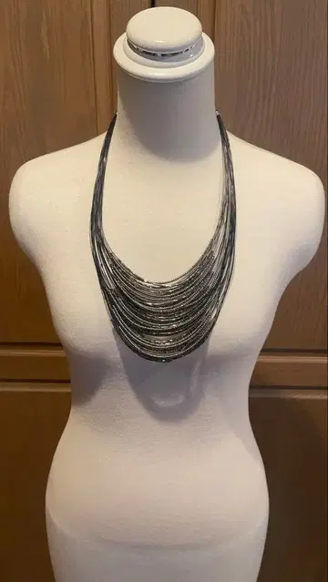 실버 계열 다층 체인 목걸이 y2k