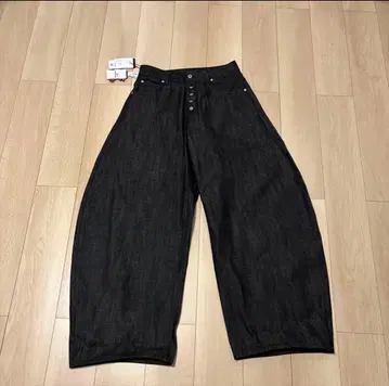 [ 새상품 ] peoplesense 리지드 데님 니트 씨 착용