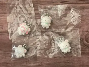 산리오 메지루시 액세서리 폭신폭신 스노우 캡슐 토이 4개 세트