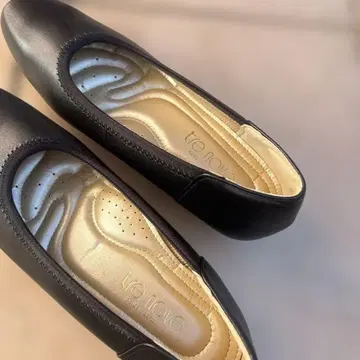 tre nove 블랙 펌프스 23.5 /4E