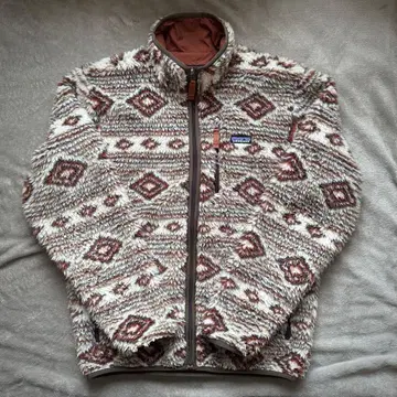 파타고니아 클래식 레트로X 가디건 불스아이 패턴