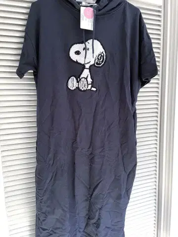 새상품급 SNOOPY TOWN 스누피 원피스 홈웨어