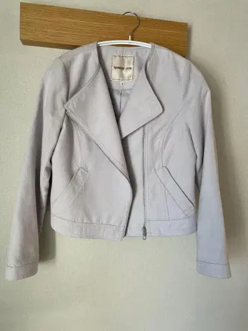 Apuweiser-riche 옅은 그레이 라이더 자켓 사이즈 2